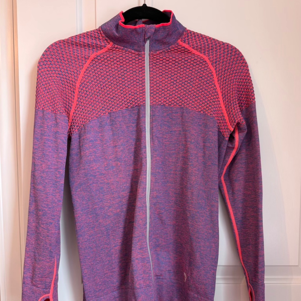 Gloria Vanderbilt Sport Zip Up Long Sleeved Athletic Top Small Base Layer Run